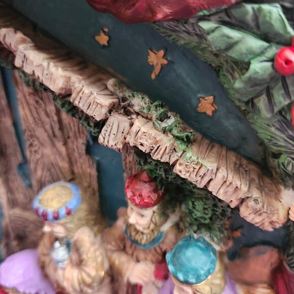 12in Hand Painted Nativity Wall Plaque GLORIA Angels Wise Men Christmas Resin - Picture 10 of 11